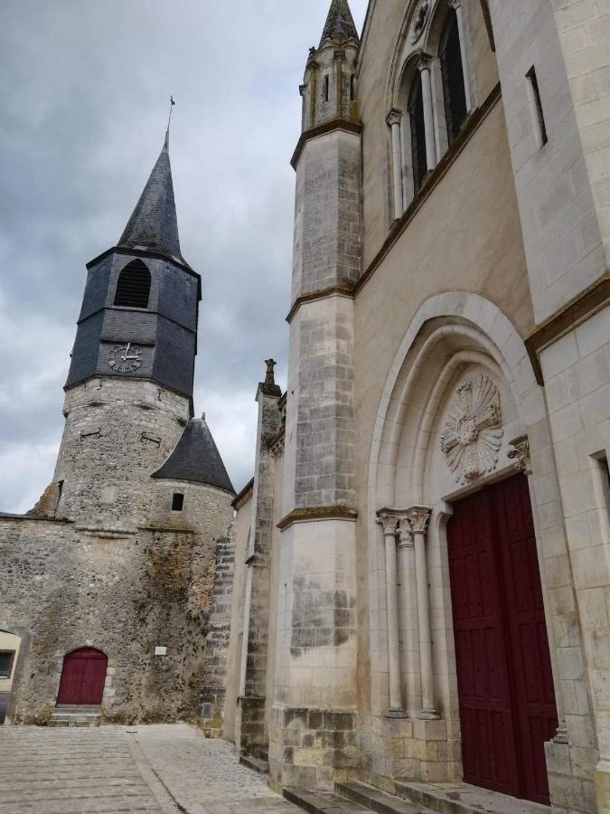 Le Loft Montargis Gien Maison De Ville Sainte-Geneviève-des-Bois Eksteriør billede